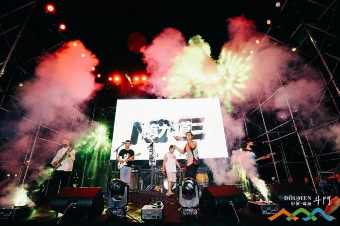 斗門區(qū)河畔之聲樂隊(duì)秀“賀你哋”音樂節(jié)